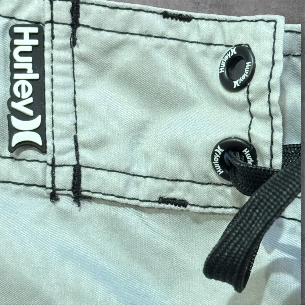 Hurley Board Shorts Men's 30 Blue Colorblock Striped Swim Trunks Surf Skate